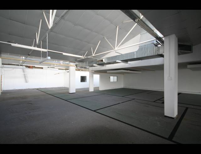 30,000M² FACTORY TO LET IN ATHLONE